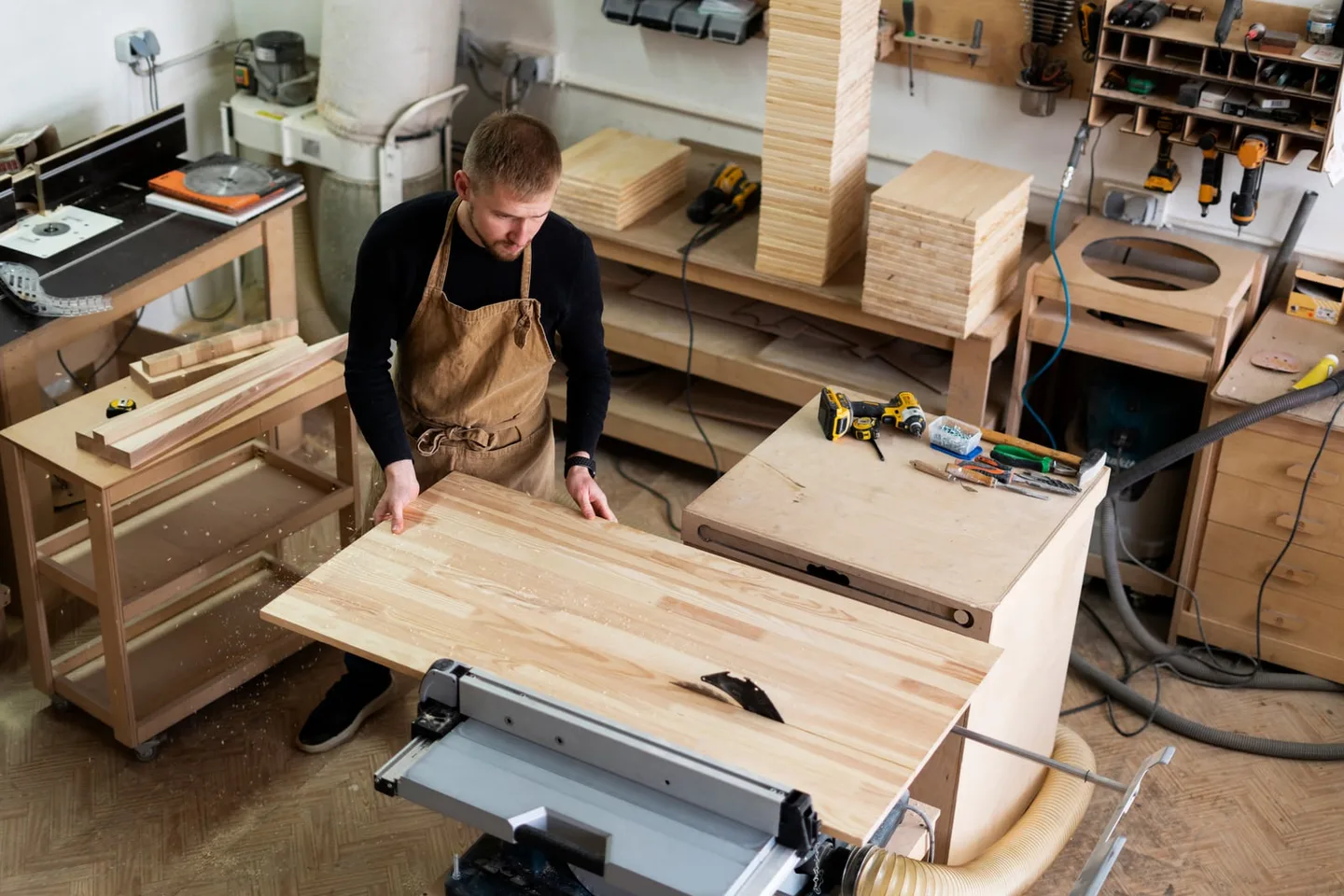 Mirater furniture production